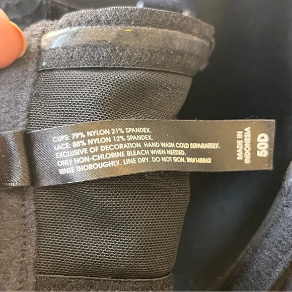 TORRID Curve Bombshell Everyday Strapless Convertible underwire Bra 50D - Picture 7 of 7